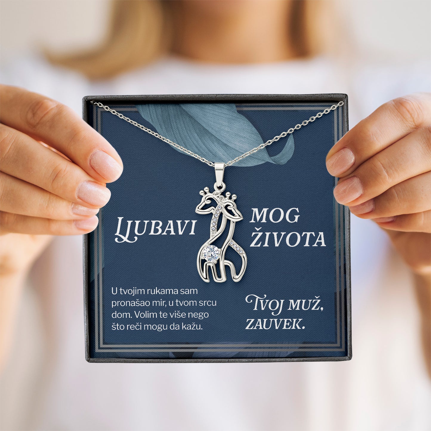Ljubavi mog života – Posveta sa lančićem za suprugu od muža (Žirafa)