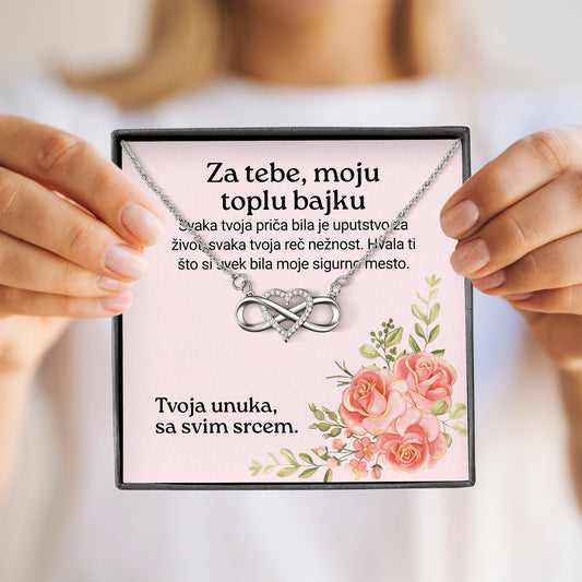 Za tebe, moju toplu bajku – Posveta sa lančićem za baku od unuke (pink ruže)