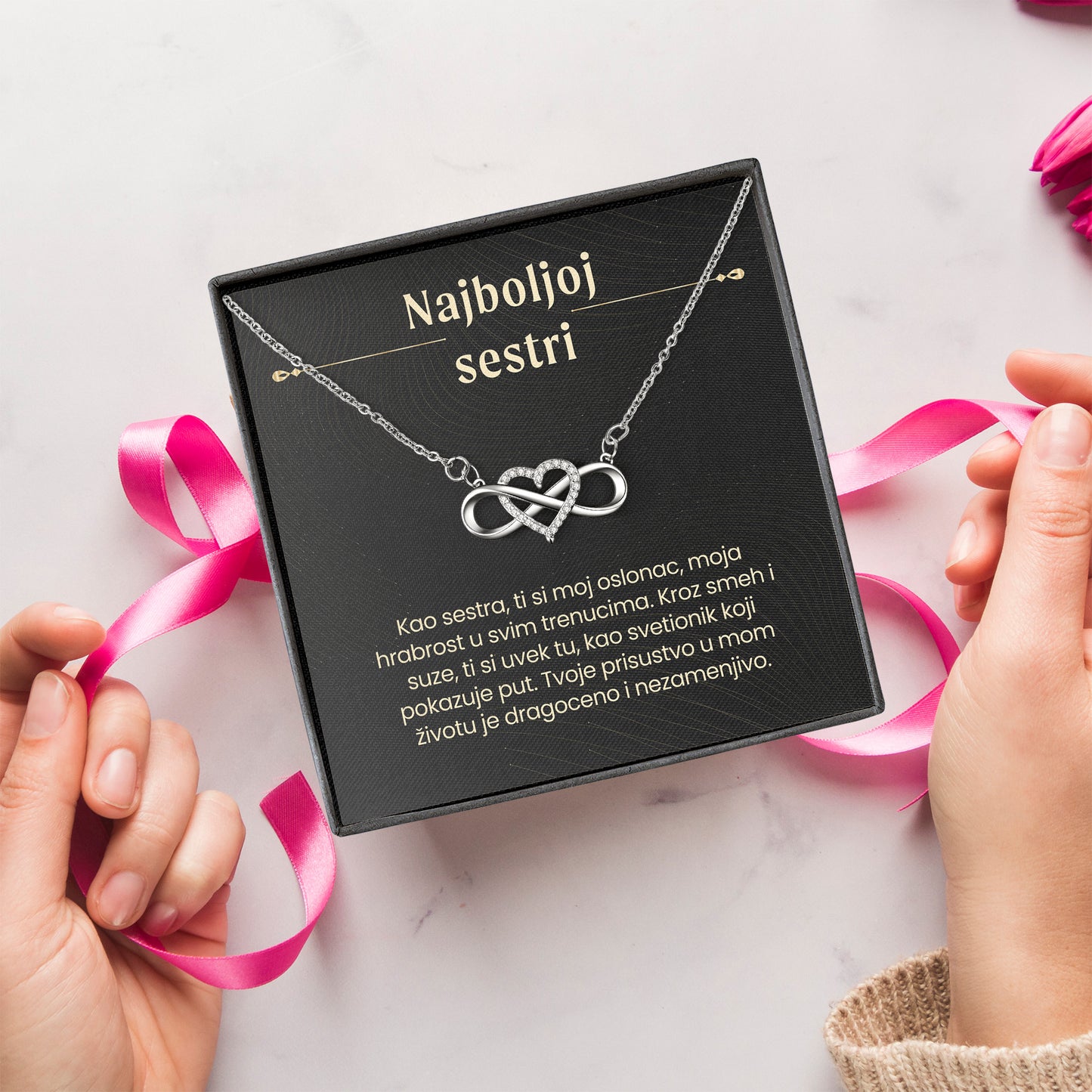 Najboljoj sestri – Posveta sa lančićem za sestru od sestre