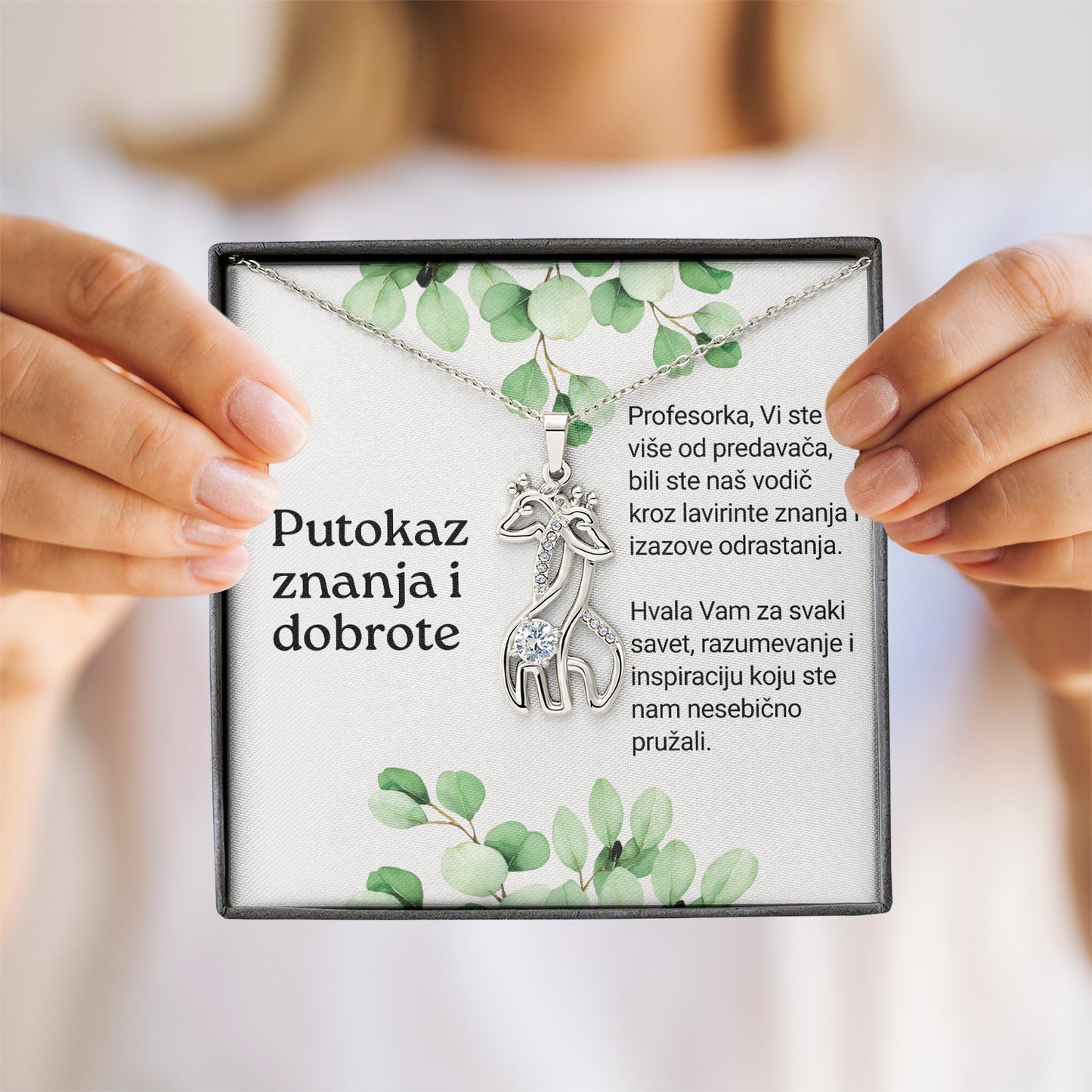 Putokaz znanja i dobrote  - Posveta sa lančićem za učiteljicu (Žirafa)