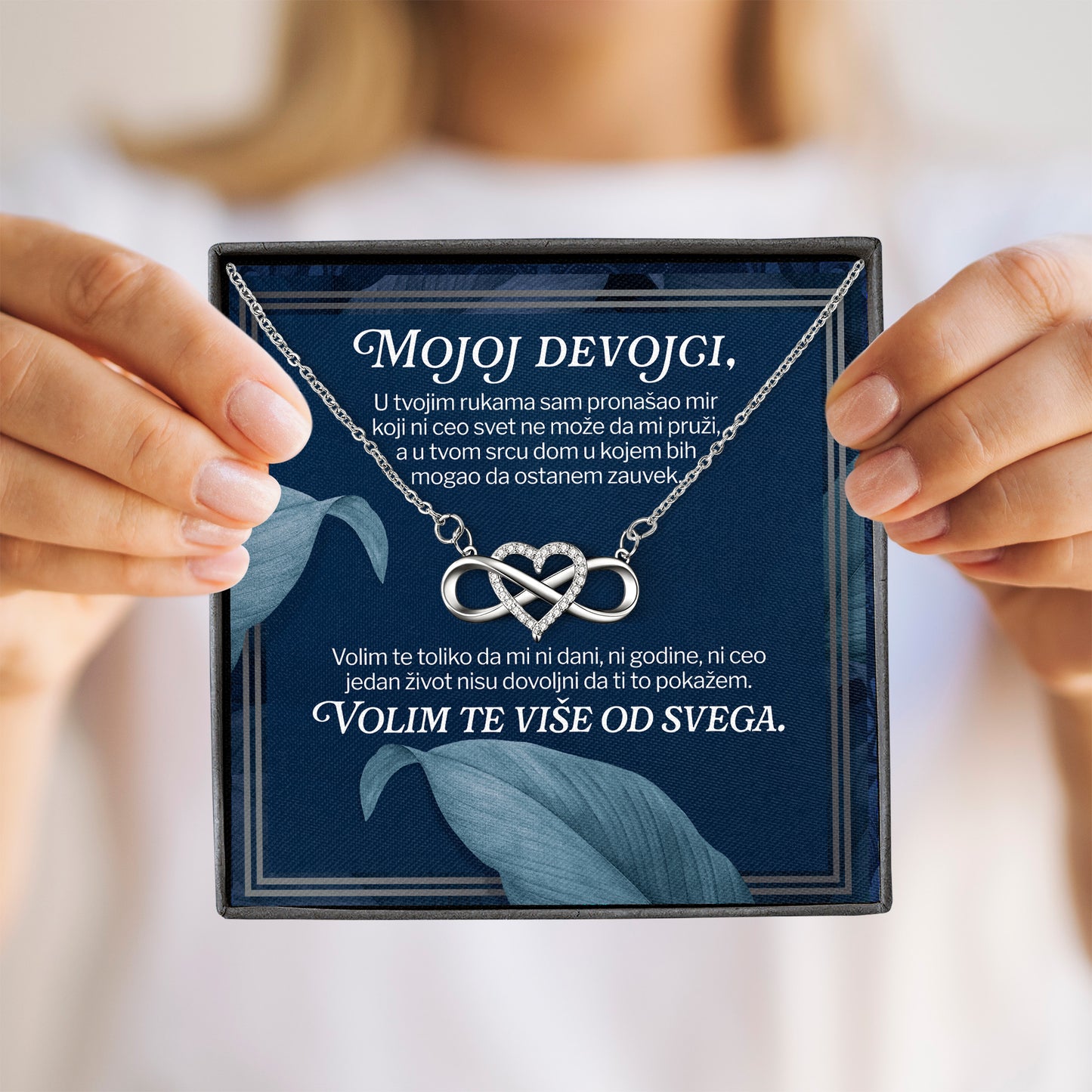 Mojoj devojci -  Posveta sa lančićem za devojku od momka
