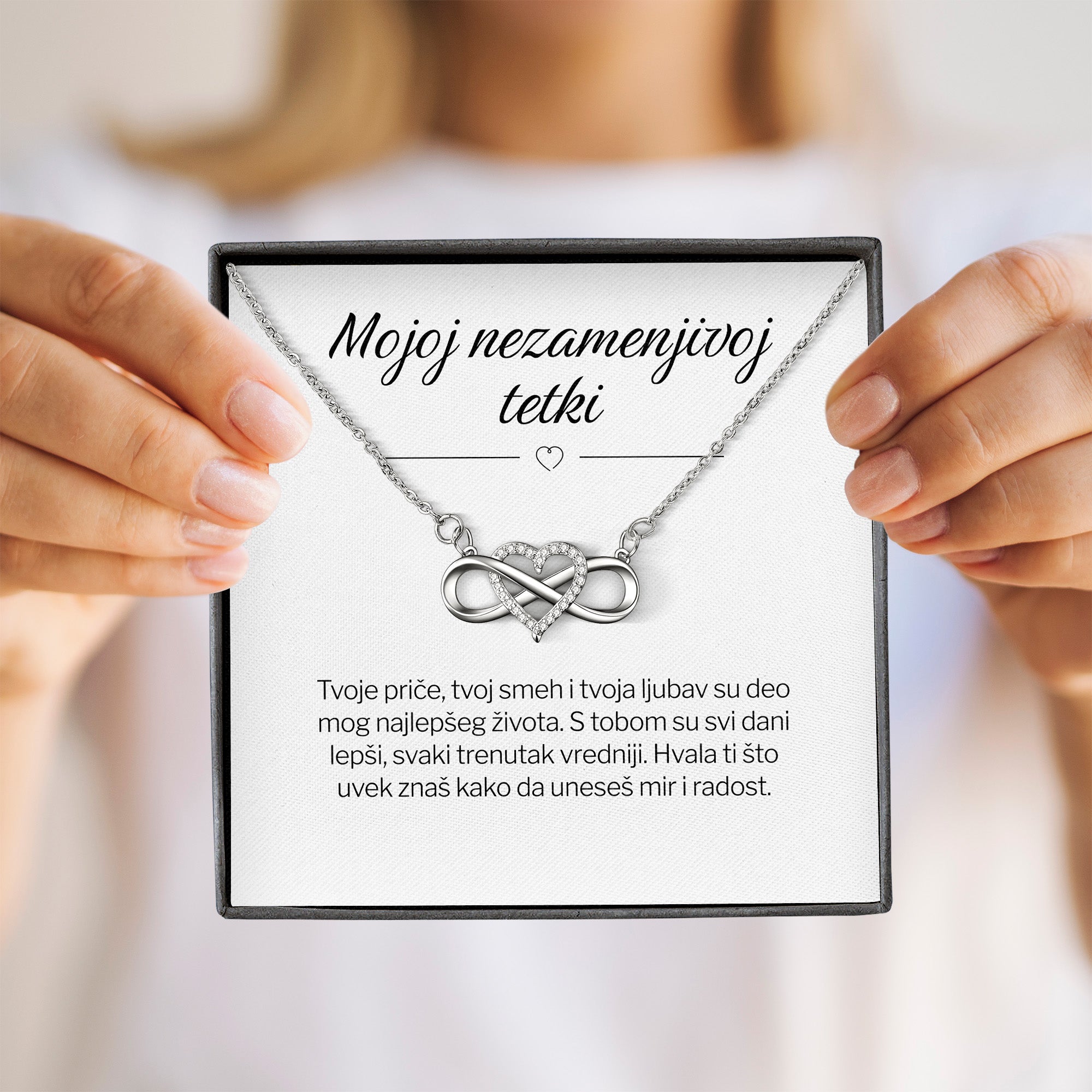 Mojoj nezamenjivoj tetki – Posveta sa lančićem za tetku