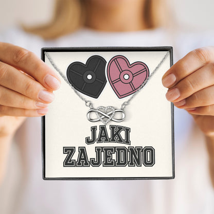 Jaki zajedno - Posveta sa lančićem za nju