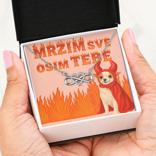 Mrzim sve osim tebe - Posveta sa lančićem za nju